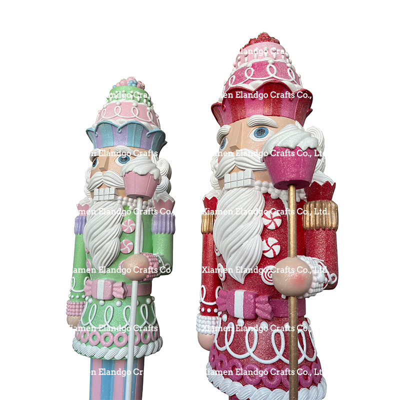 Handmade Resin Sweetness Nutcrackers Christmas Decorations ရာသီအလိုက် အပြင်အဆင် ဒီဇိုင်းသစ် (၅) မျိုး၊